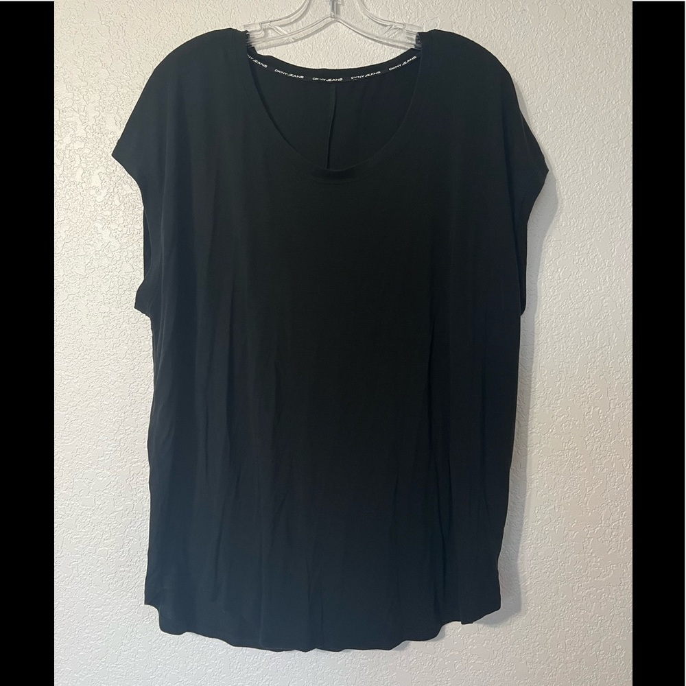 Basic Black T-Shirt Tunic Style.